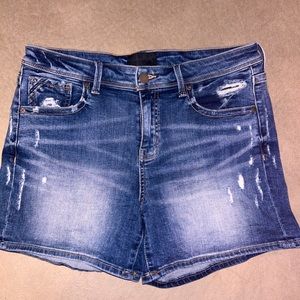 Buckle Black Shorts